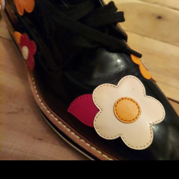 black oxford lace-up platform wedge flower Gaby Studio - Picture 4 of 8